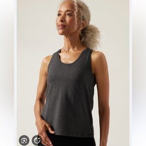 Athleta uptempo camisole tank tops